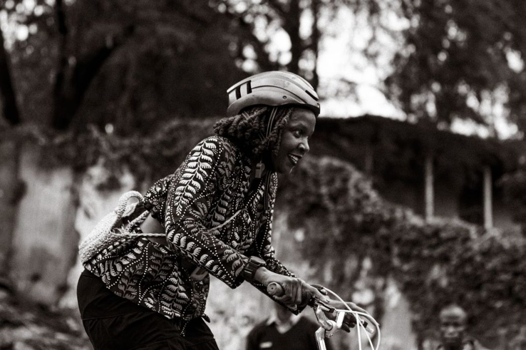 women cycling